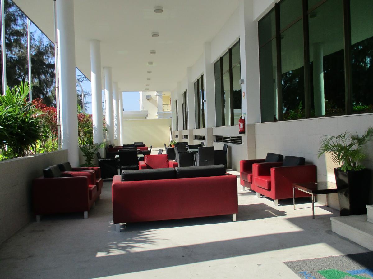Hotel Restinga Lobito Bagian luar foto